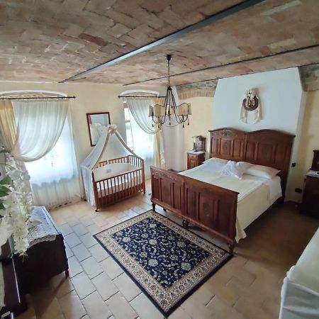 Ca Reginella B&B Диано-д'Альба Экстерьер фото