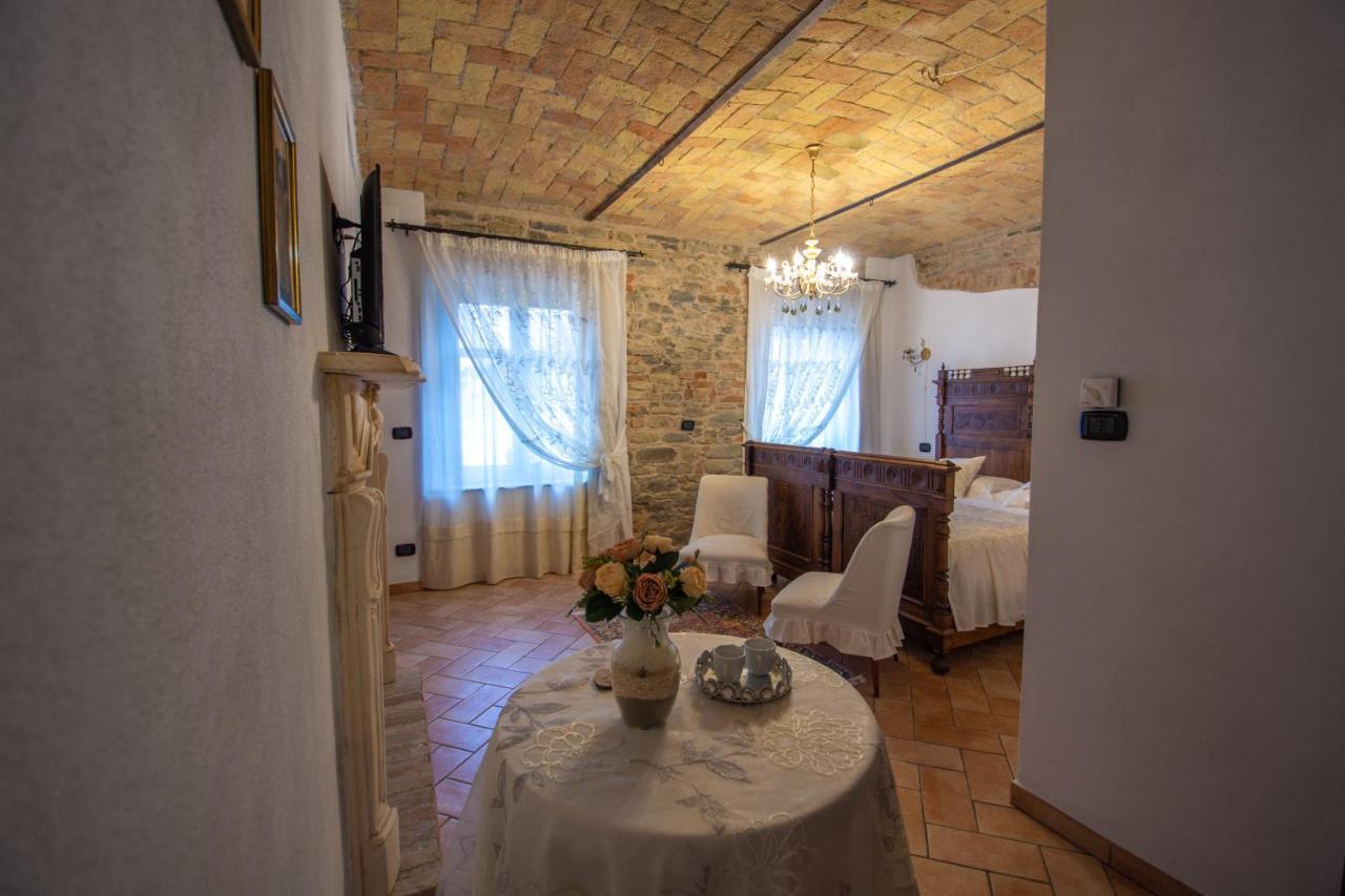 Ca Reginella B&B Диано-д'Альба Экстерьер фото