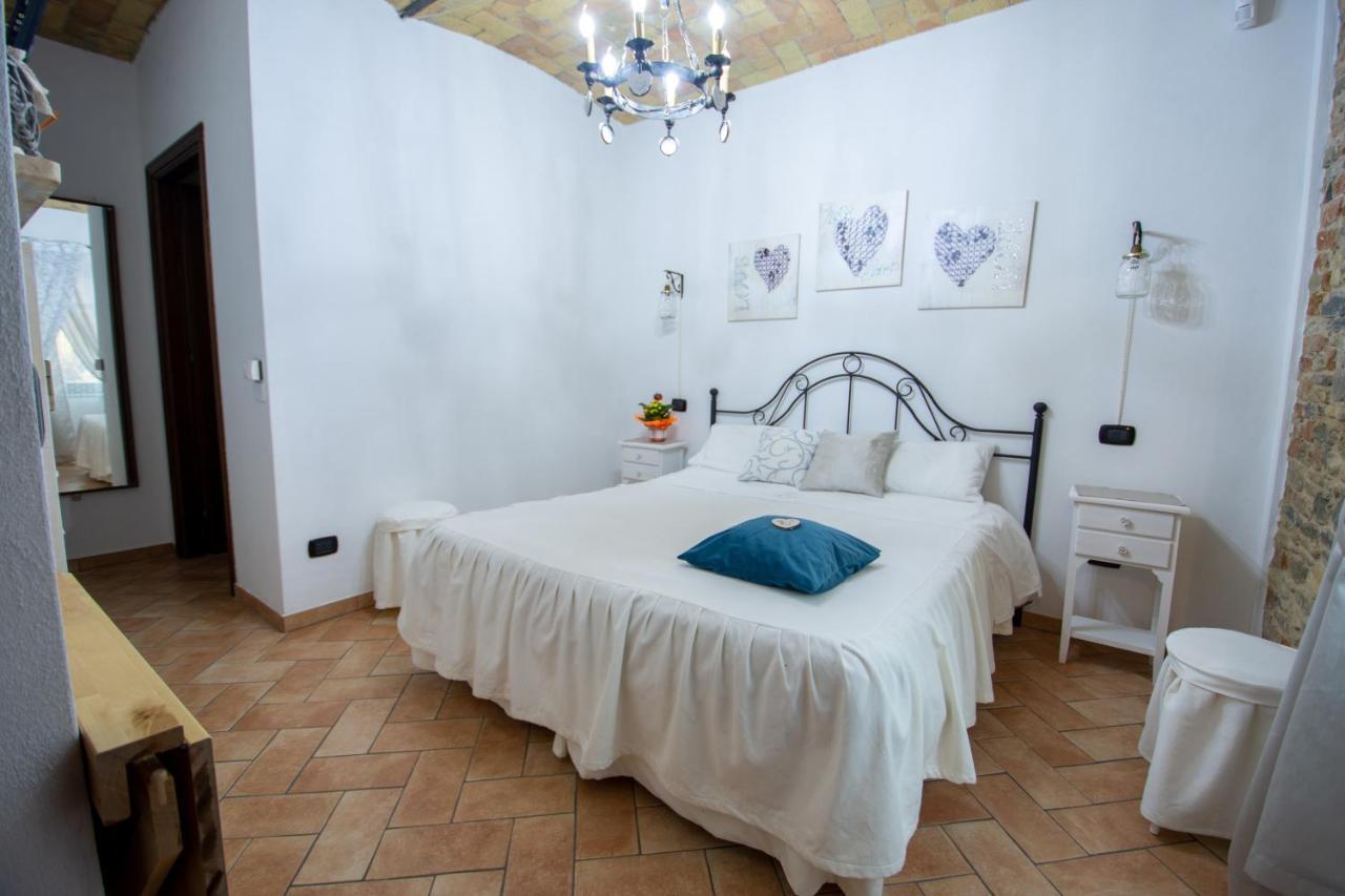 Ca Reginella B&B Диано-д'Альба Экстерьер фото